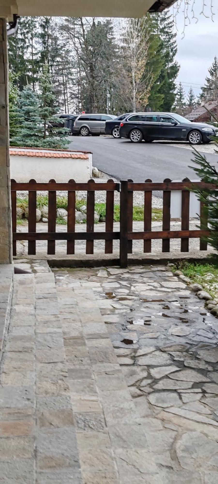 Ivavev Cedarlodge بانسكو المظهر الخارجي الصورة